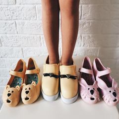 Взуття для дівчат