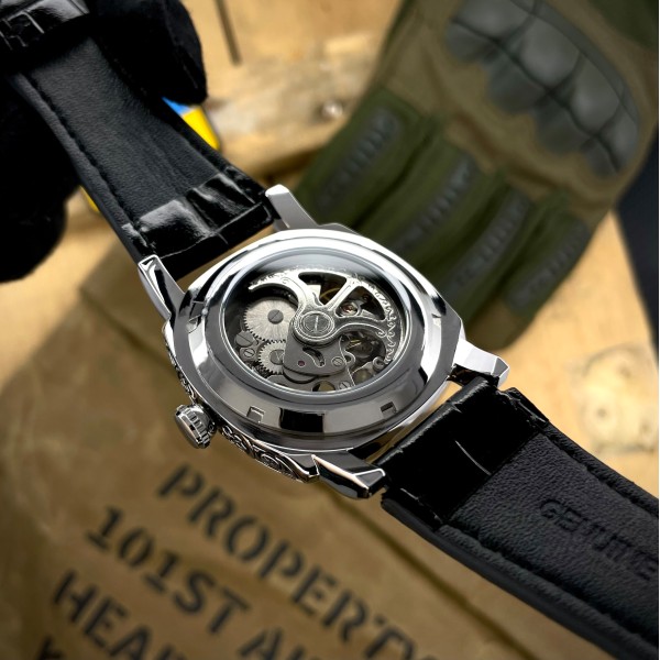 Awarder 021-3D Скелетон Не забуду дім Silver-White