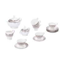 GIPFEL Сервіз чайний ARGENTO на 6 персон з 15 предметів: чашка 200мл, 6шт., блюдце 16см, 6шт., чайник заварювальний, 1200мл, 1шт., молочник, 1 шт., цукорниця, 1 шт. Колір: білий із сріблястим кантом. Матеріал: преміальна порцеляна. 40989 GIPFEL