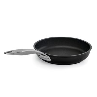 Сковорідка BLACK TITAN 24 см, 1.8л 85560602498 BARAZZONI