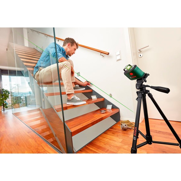Лазерний нівелір Bosch AdvancedLevel 360 з футляром, батарейками, штативом TT 150