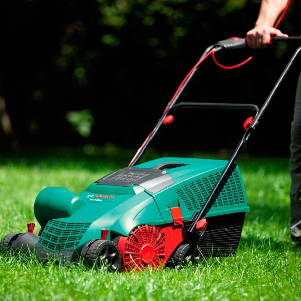 Аэратор Bosch ALR 900 Raker