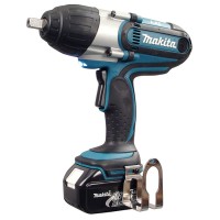 Аккумуляторный гайковерт Makita DTW 450 RFJ