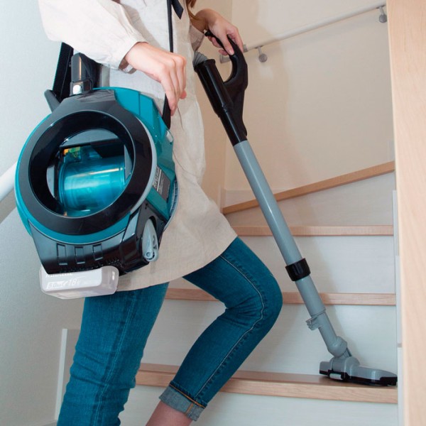 Акумуляторний пилосос Makita DCL 500 Z