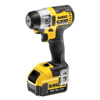 Гайкокрут ударний DeWalt DCF895M2