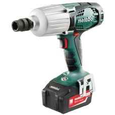 Аккумуляторный ударный гайковерт Metabo SSW 18 LTX 600 5,2 Ah