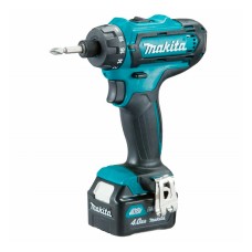 Аккумуляторный шуруповерт Makita DF 031 DSME