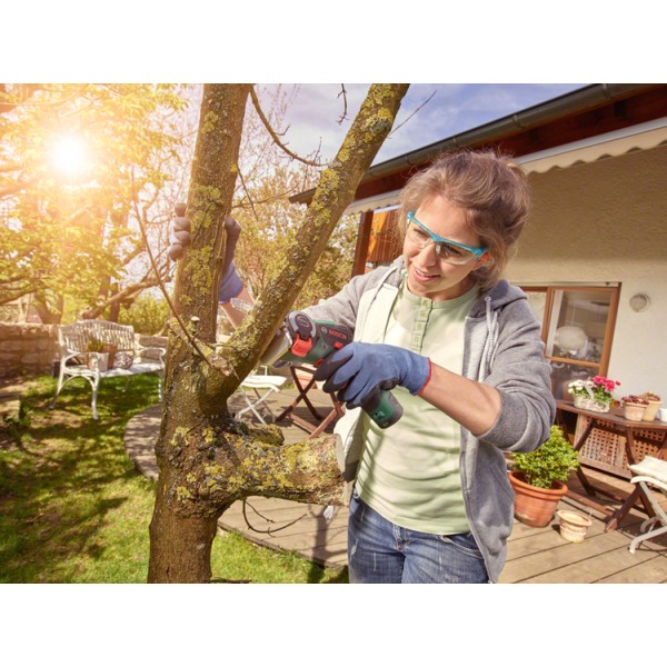 Акумуляторна міні-ланцюгова пила Bosch EasyCut 12 (06033C8020)