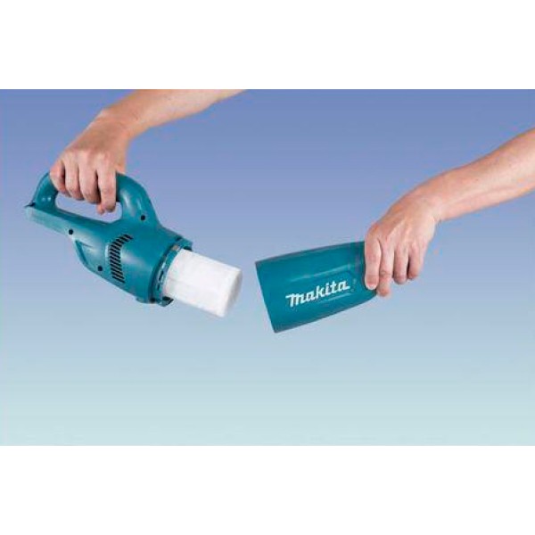 Аккумуляторный пылесос Makita CL 106 FDWA