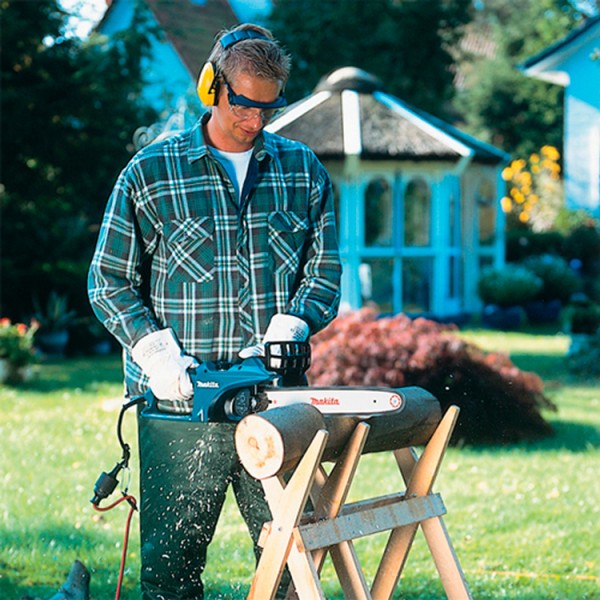 Електропила ланцюгова Makita UC 4551 A