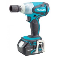 Аккумуляторный ударный гайковерт Makita DTW 251 RFJ