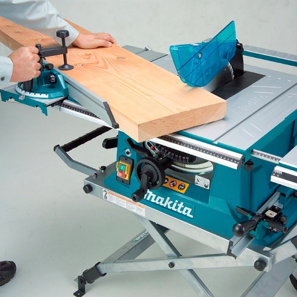 Настольная дисковая пила Makita MLT100N