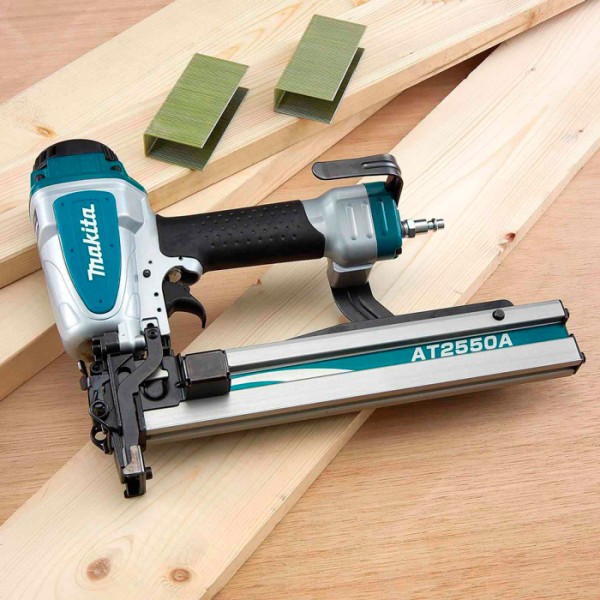 Пневматический степлер Makita AT 2550 A