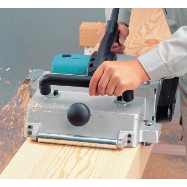 Рубанок Makita KP 312 S