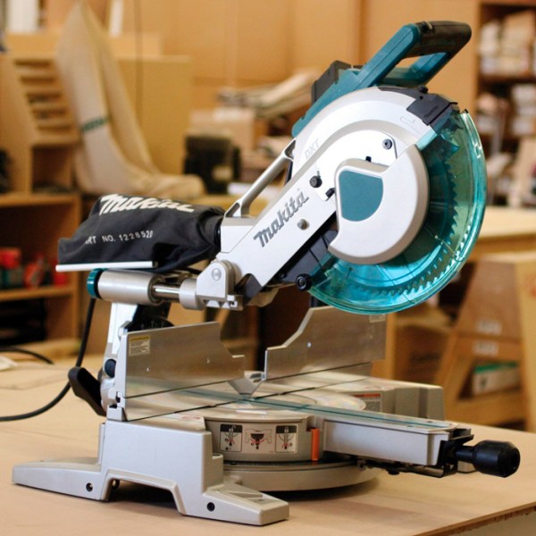 Торцювальна пила Makita LS 1016 L