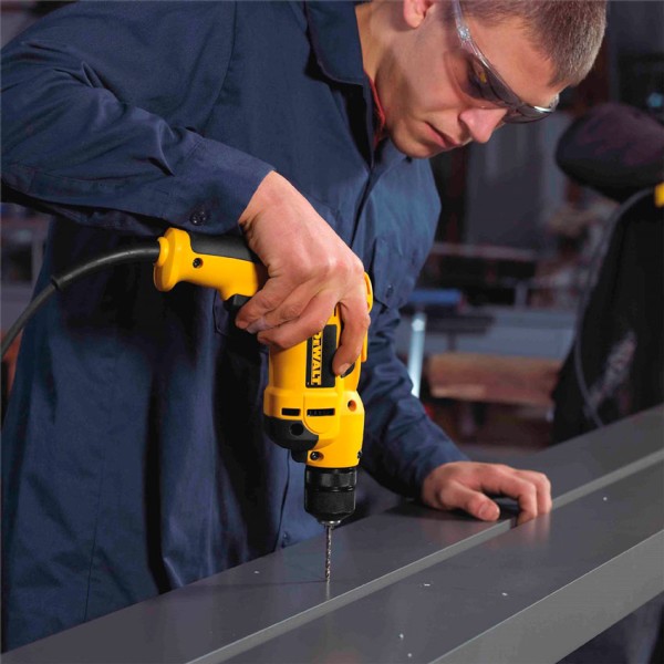 Дрель DeWalt DWD112S