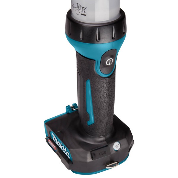 Аккумуляторный фонарь Makita XGT 40 V MAX ML002G без акб