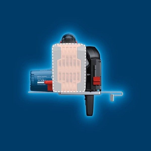 Акумуляторна циркулярна пила Bosch GKM 18V-50 Professional без акб і зп