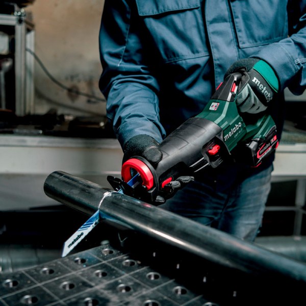 Аккумуляторная сабельная пила Metabo SSEP 18 LT, без акб в MetaBox 165 L