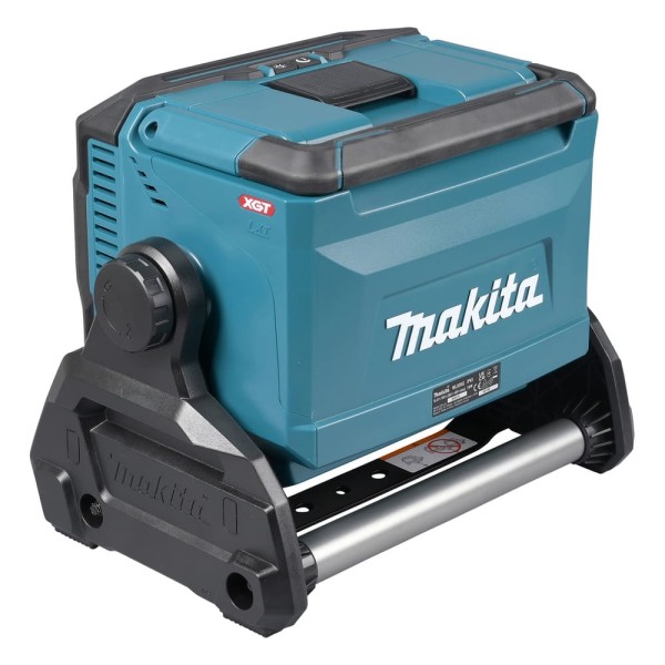 Аккумуляторный фонарь Makita XGT 40 V MAX/ 14.4-18 V LXT ML009G без акб