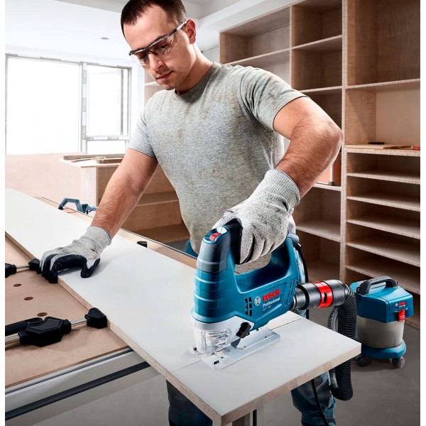 Лобзик Bosch GST 750 Professional