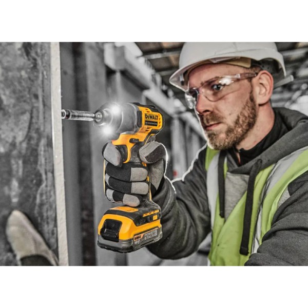 Шурупокрут ударний акумуляторний DeWALT DCF840D2T, 2 акб 18V XR Li-lon PowerStack 2 Аh, з/п, кейс TSTAK