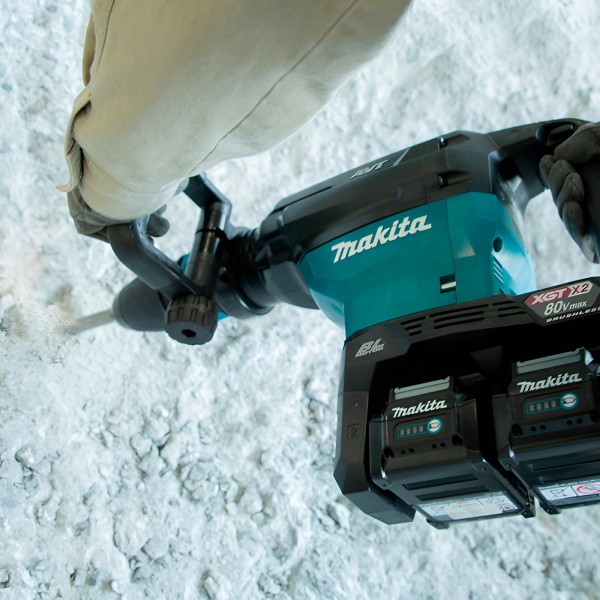 Аккумуляторный отбойный молоток Makita XGT 80 V MAX, без акб и з/у