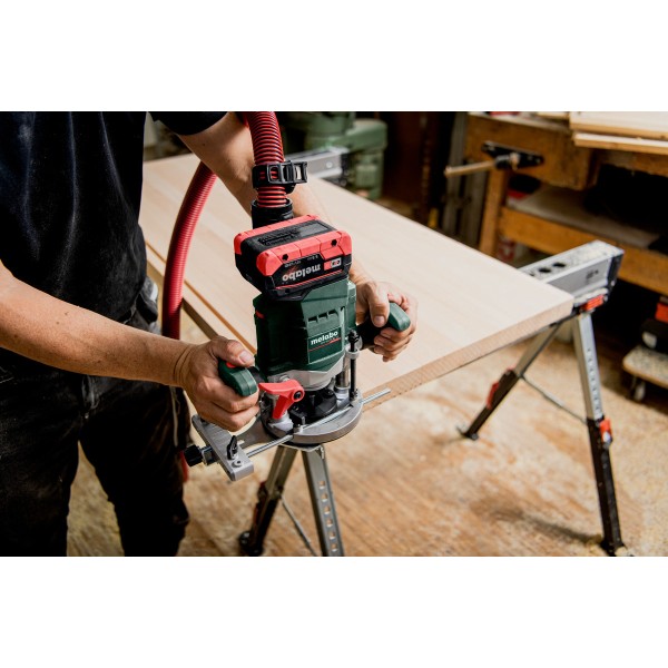 Аккумуляторный фрезер Metabo OFV 18 LTX BL 12 с 2 акб 18 V 5.5 Ah, з/у ASC 145 в metaBOX 340