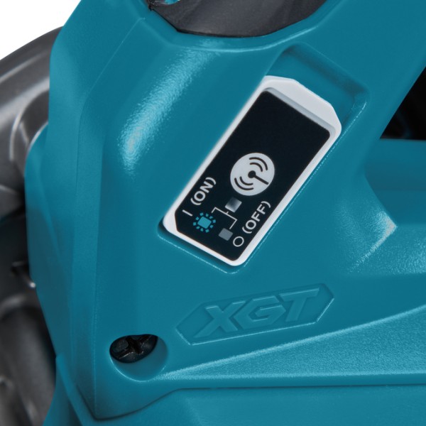 Аккумуляторная дисковая пила Makita XGT 40 V MAX HS003GZ, без акб