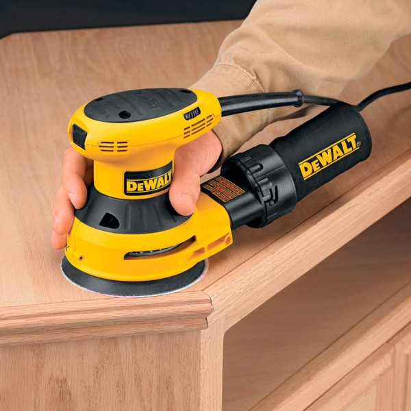 Эксцентриковая шлифмашина DeWalt D26453