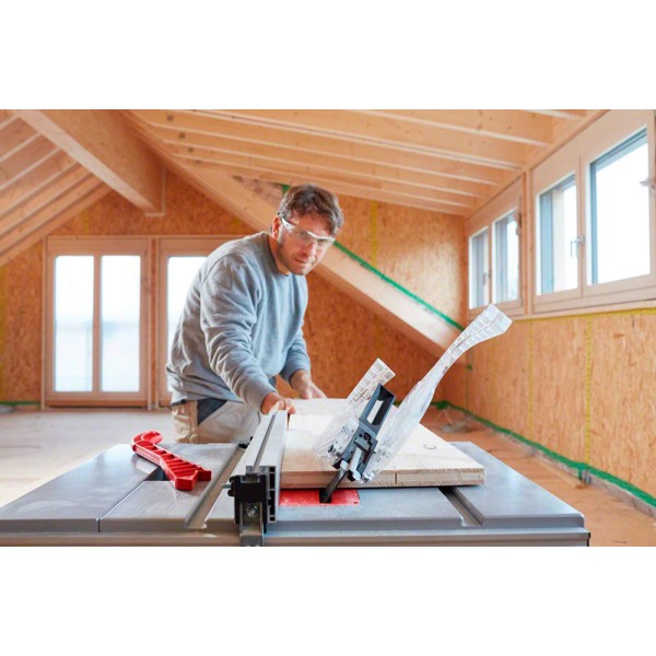 Распиловочный стол Bosch GTS 635-216 Professional