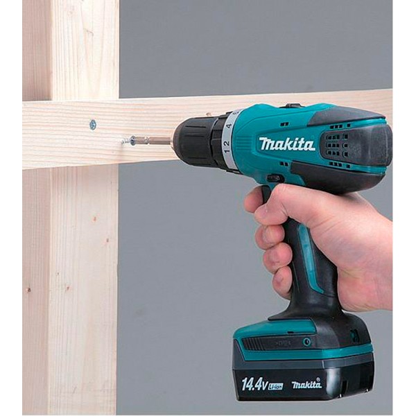 Аккумуляторная дрель-шуруповерт Makita DF 347 DWE