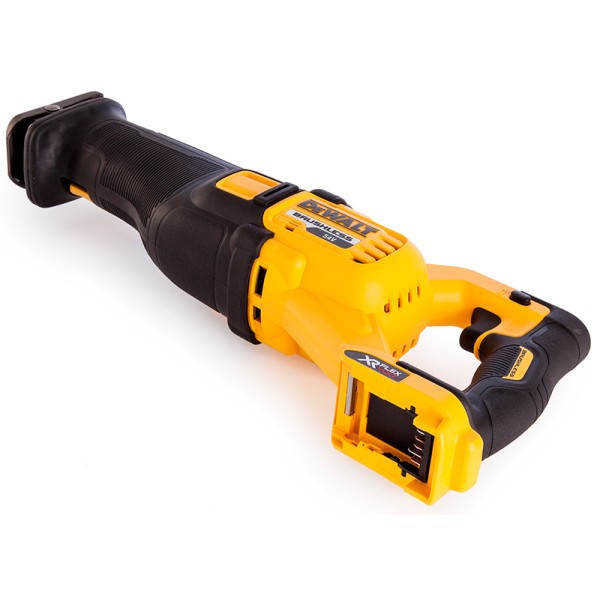 Акумуляторна шабельна пила DeWalt DCS388N