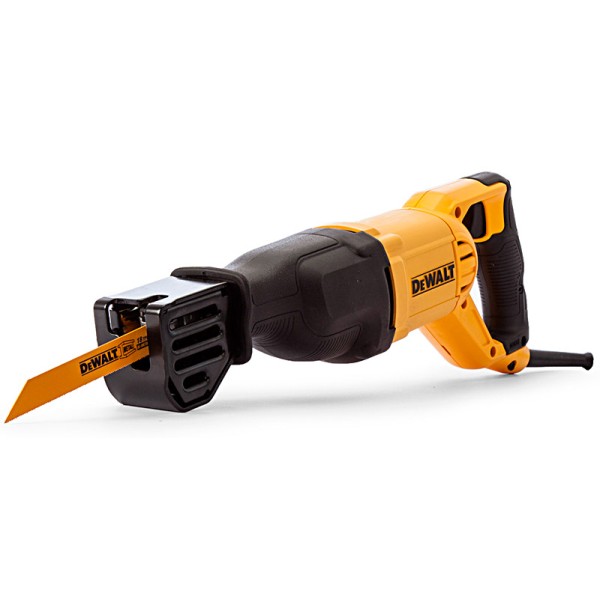 Шабельна пила DeWalt DWE305ПК