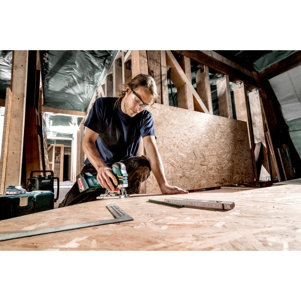 Аккумуляторный лобзик Metabo STA 18 LTX 140, 2 LiHD 4 Ah