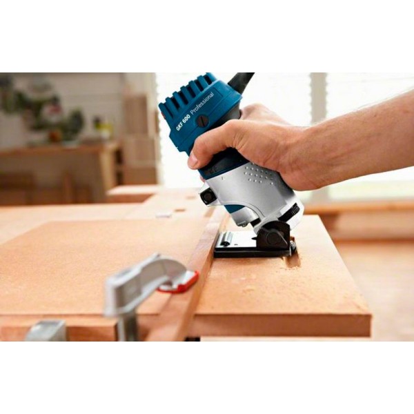 Фрезер кромковий Bosch GKF 600 KIT