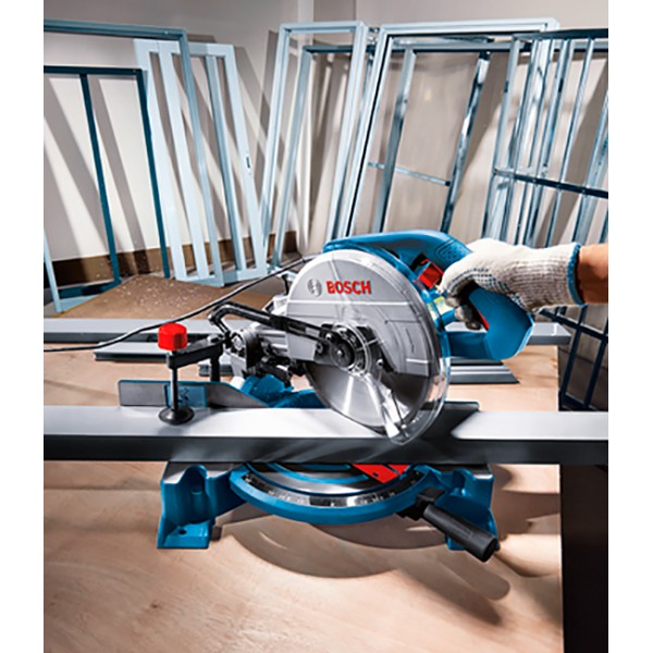 Пила торцювання Bosch GCM 10 MX Professional