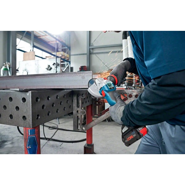 Акумуляторна кутова шліфмашина Bosch Professional GWS 18V-10 SC у L-Boxx 136, без акб