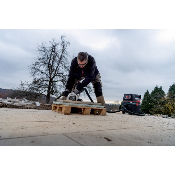 Аккумуляторная угловая шлифмашина Metabo WVB 18 LTX BL 15-125 Quick, 2 акб LiHD 5.5 Ah, з/у ASC 145, кейс MetaBox