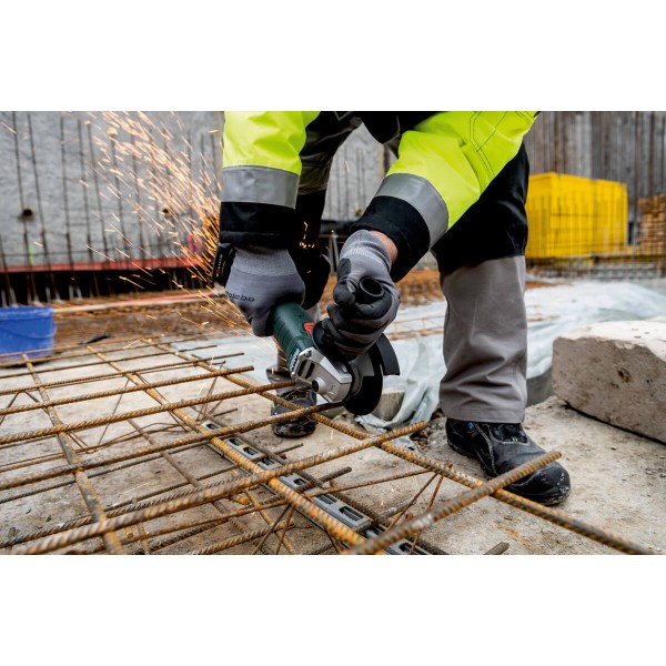 Аккумуляторная болгарка Metabo W 18 L 9-125 Quick без акб и з/у
