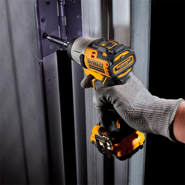 Акумуляторний ударний шуруповерт DeWALT DCF801N безщітковий, без акб і з/п