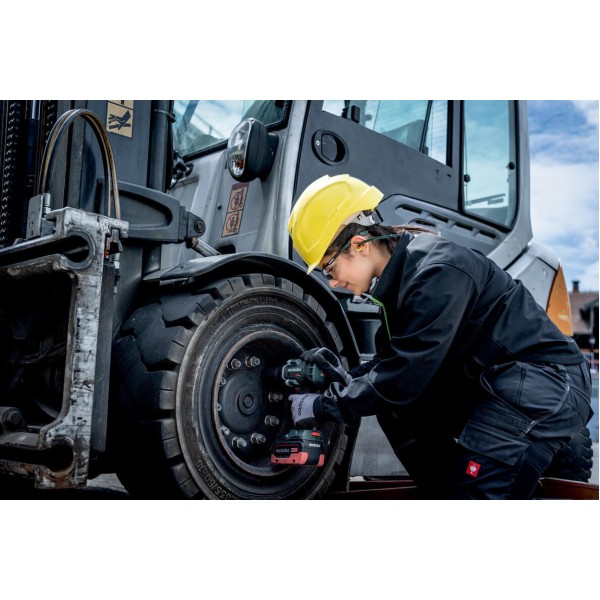 Аккумуляторный ударный гайковерт Metabo SSW 18 LTX 800 BL без акб и з/у