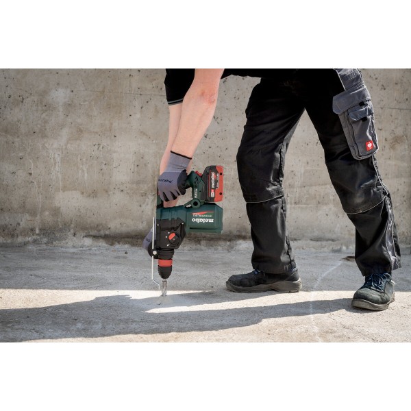 Аккумуляторный перфоратор Metabo KH 18 LTX BL 28 Q каркас в картоне