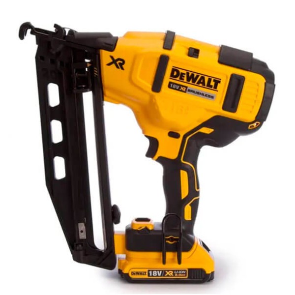 Пістолет цвяхозабивний акумуляторний безщітковий DeWALT DCN662NT