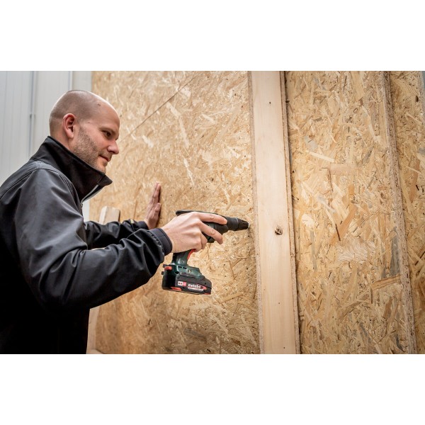 Аккумуляторный шуруповерт для гипсокартона Metabo HBS 18 LTX BL 3000 в MetaBox с 2 акб LiHD 18 V 4.0 Ah, з/у ASC 55