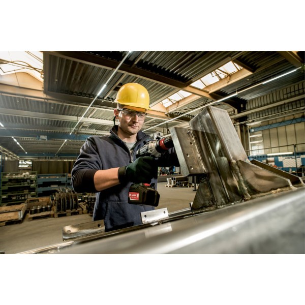 Аккумуляторный резьбонарезчик-шуруповерт Metabo GB 18 LTX BL Q I