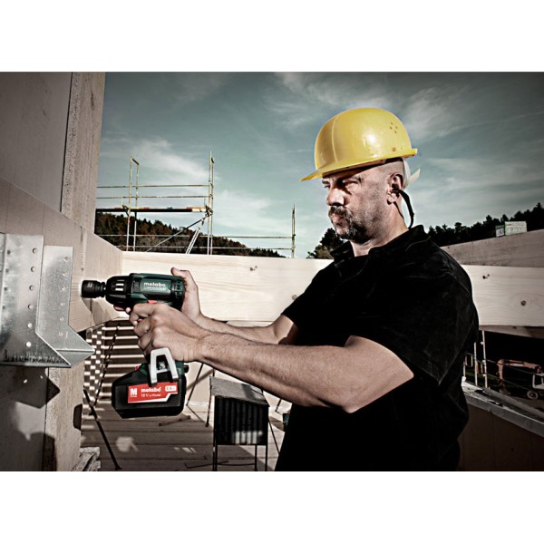 Акумуляторний ударний гайкокрут Metabo SSW 18 LTX 400 BL LiHD, 2 акб 5,5 Ah