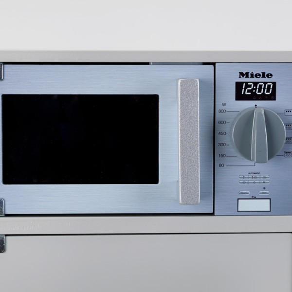 Игрушечная деревянная кухня Klein Miele Family Kitchen (7194)