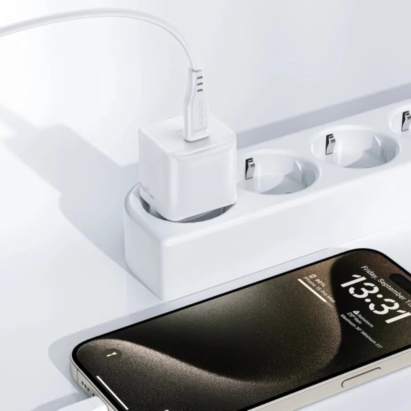 Мережевий зарядний пристрій ACEFAST A73 mini PD20W GaN single USB-C charger set (C3-03) White (6974316282655)