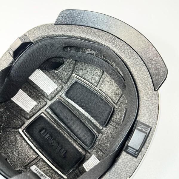 Захисний шолом Livall BH51M NEO (L) Sandstone Grey (57-61см), акустика, мікрофон, сигнали поворотів та стопів, додаток, пульт BR80, Bluetooth (LIV-T1V6MN-6310)